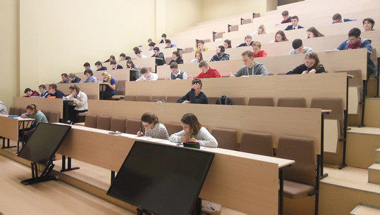 В университете школьники рассчитали выдержку снимка звездного неба В университете школьники рассчитали выдержку снимка звездного неба