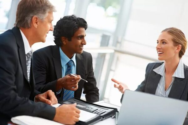 Агентство «Апостроф» предлагает услуги устного перевода Агентство «Апостроф» предлагает услуги устного перевода