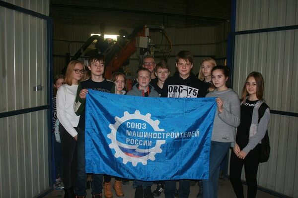 На работу к родителям На работу к родителям