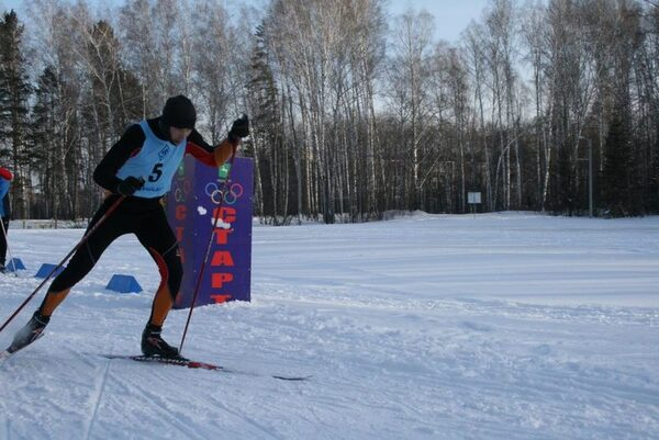 Томские таможенники в лыжных гонках выиграли «золото» и «серебро» Томские таможенники в лыжных гонках выиграли «золото» и «серебро»