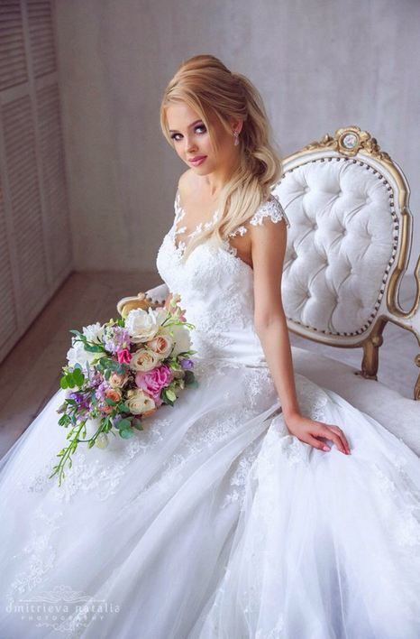 Свадебные платья Pronovias со скидками до 70% в салоне Best Bride Свадебные платья Pronovias со скидками до 70% в салоне Best Bride