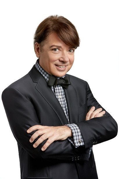 Праздничное шоу Валентина Юдашкина в Кремле Праздничное шоу Валентина Юдашкина в Кремле