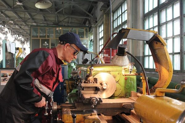 «ЛокоТех» направил 804,3 млн рублей на социальные выплаты по Коллективному договору «ЛокоТех-Сервис» за 2017 год «ЛокоТех» направил 804,3 млн рублей на социальные выплаты по Коллективному договору «ЛокоТех-Сервис» за 2017 год