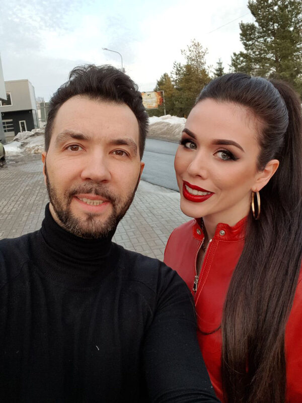 Анна Телегина и Денис Клявер спасают мир Анна Телегина и Денис Клявер спасают мир