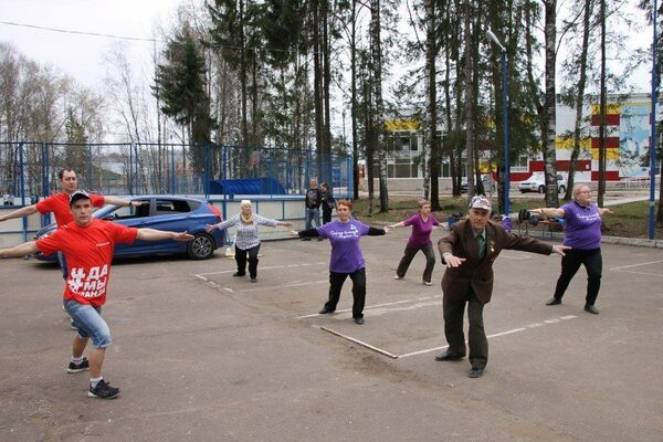 Команда «Молодежки ОНФ» в Коми присоединилась к акции «Спортивные выходные» Команда «Молодежки ОНФ» в Коми присоединилась к акции «Спортивные выходные»