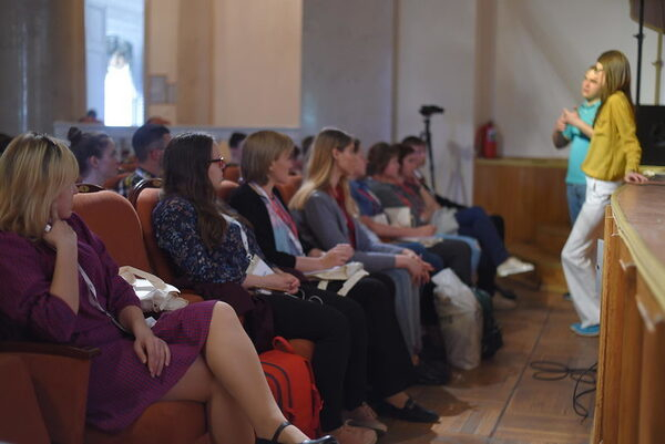 В Северной столице начал работу VI патриотический молодежный форум В Северной столице начал работу VI патриотический молодежный форум