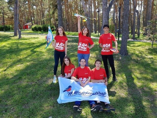 Команда «Молодежки ОНФ» организовала в Воронеже акцию, посвященную Дню защиты детей Команда «Молодежки ОНФ» организовала в Воронеже акцию, посвященную Дню защиты детей