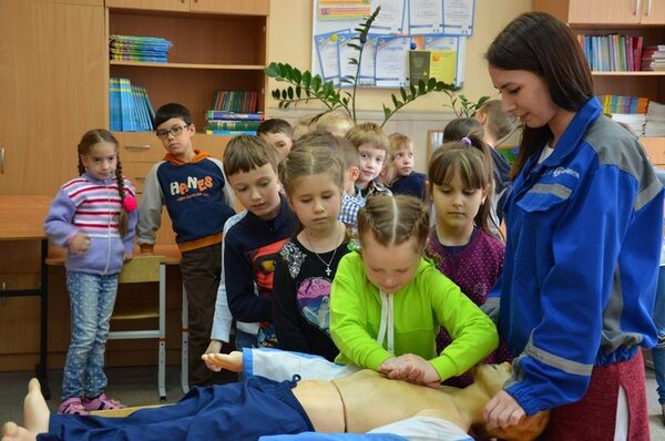 Школьники Костромской области путешествуют по «маршрутам безопасности» Школьники Костромской области путешествуют по «маршрутам безопасности»