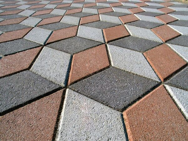 Высокопрочная тротуарная плитка от производителя «Строительные технологии «Русь» Высокопрочная тротуарная плитка от производителя «Строительные технологии «Русь»