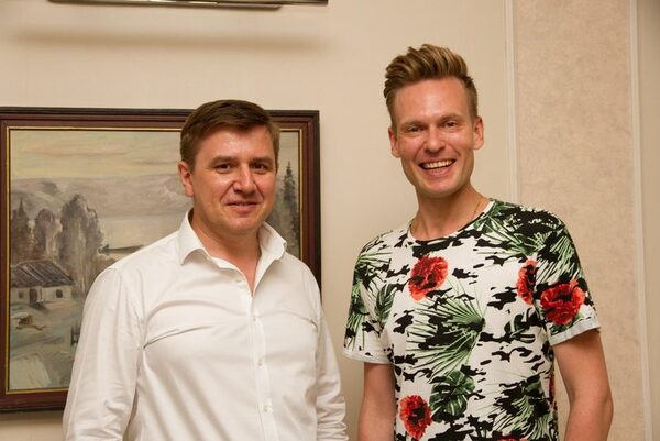 Гость вуза - актер Московского драматического театра под руководством Армена Джигарханяна, киноактер Алексей Лапшин Гость вуза - актер Московского драматического театра под руководством Армена Джигарханяна, киноактер Алексей Лапшин