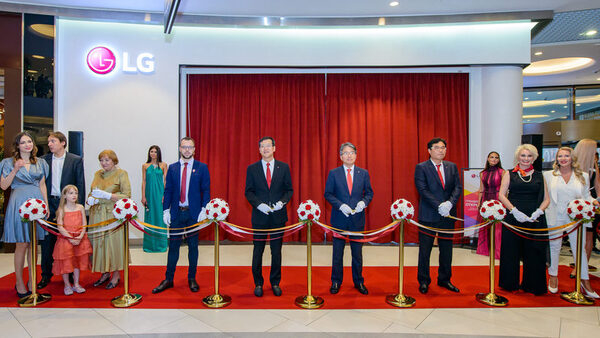 Первый премиальный магазин LG Electronics: увидеть, попробовать и ощутить инновации Первый премиальный магазин LG Electronics: увидеть, попробовать и ощутить инновации