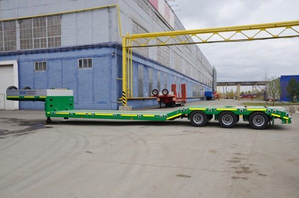 Низкорамный полуприцеп Низкорамный полуприцеп