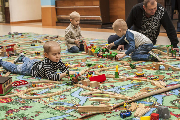 29 июля супер-игротека для детей Паровозия в кафе Kitchen на Гарибальди. Вход свободный 29 июля супер-игротека для детей Паровозия в кафе Kitchen на Гарибальди. Вход свободный