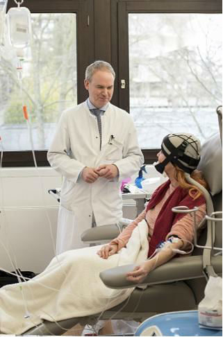 „Мне важно сохранить мои волосы.“ Шевелюра, несмотря на химиотерапию „Мне важно сохранить мои волосы.“ Шевелюра, несмотря на химиотерапию