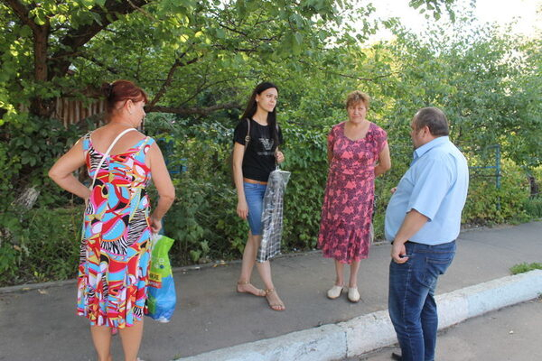 Воронежские активисты ОНФ добиваются корректировки программы благоустройства в Новой Усмани Воронежские активисты ОНФ добиваются корректировки программы благоустройства в Новой Усмани