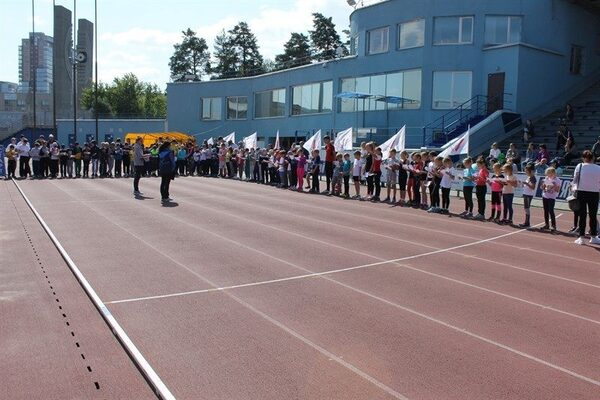 Всероссийская акция Народного фронта «ГТО со звездой» прошла в Челябинске Всероссийская акция Народного фронта «ГТО со звездой» прошла в Челябинске