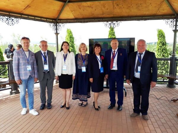 Профессор АлтГУ включен в международную группу смотрителей нового ботсада Астаны Профессор АлтГУ включен в международную группу смотрителей нового ботсада Астаны