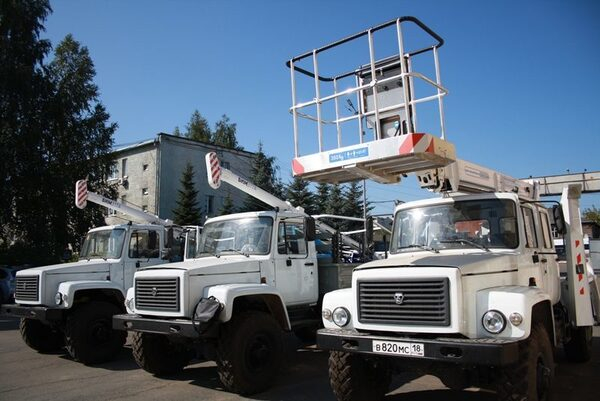 Автопарк Удмуртэнерго пополнили 23 единицы новой спецтехники Автопарк Удмуртэнерго пополнили 23 единицы новой спецтехники