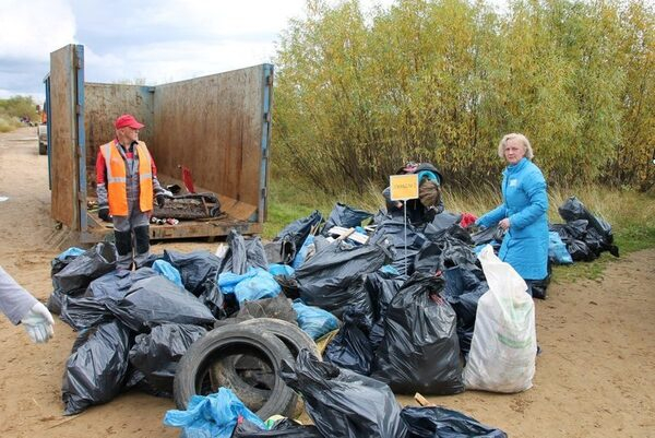 В Коми прошла экологическая акция ОНФ «Генеральная уборка страны» В Коми прошла экологическая акция ОНФ «Генеральная уборка страны»