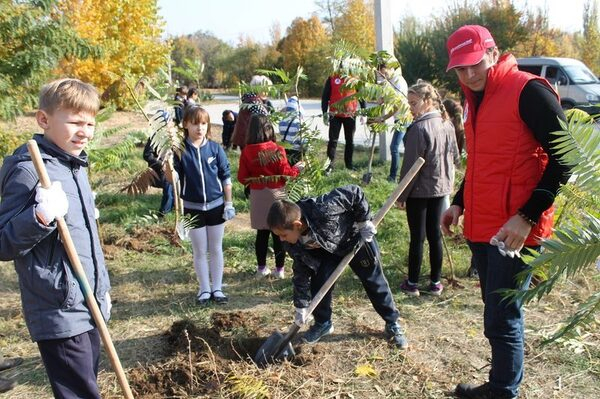 Участники команды «Молодежки ОНФ» в Волгоградской области присоединились к всероссийской акции «Герои среди нас» Участники команды «Молодежки ОНФ» в Волгоградской области присоединились к всероссийской акции «Герои среди нас»
