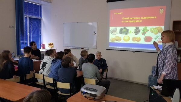 В Карелии активисты ОНФ провели акцию «Десант здоровья» для школьников Петрозаводска В Карелии активисты ОНФ провели акцию «Десант здоровья» для школьников Петрозаводска