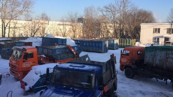 Вывоз твёрдого бытового мусора от ООО «Мусор-Рин» Вывоз твёрдого бытового мусора от ООО «Мусор-Рин»