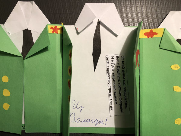 Участники «Молодежки ОНФ» навестили вологжан, служащих в Президентском полку Участники «Молодежки ОНФ» навестили вологжан, служащих в Президентском полку