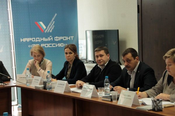 Активисты ОНФ предложили властям Коми привлекать жителей к разработке схемы вывоза мусора из частного сектора Активисты ОНФ предложили властям Коми привлекать жителей к разработке схемы вывоза мусора из частного сектора