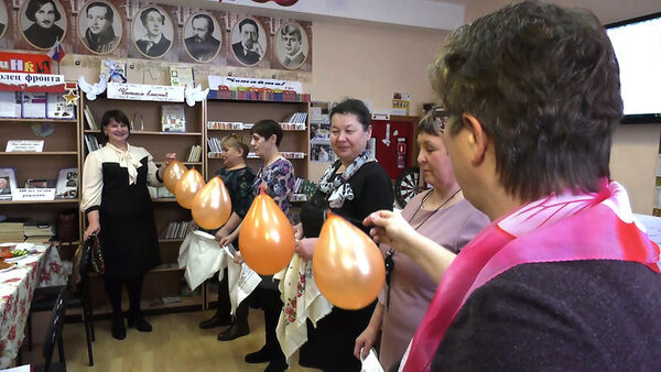 Фонд «Благодарность» помог старожилам Лемпино в организации празднования 8 марта Фонд «Благодарность» помог старожилам Лемпино в организации празднования 8 марта