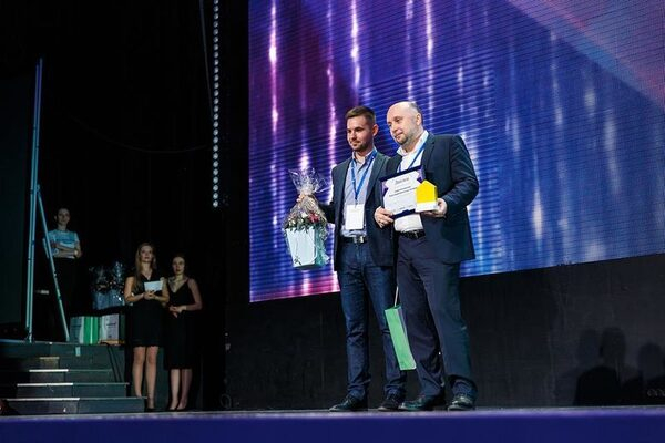 Дом NEVA-NEVA — лучший жилой комплекс по версии пользователей Яндекс.Недвижимости Дом NEVA-NEVA — лучший жилой комплекс по версии пользователей Яндекс.Недвижимости