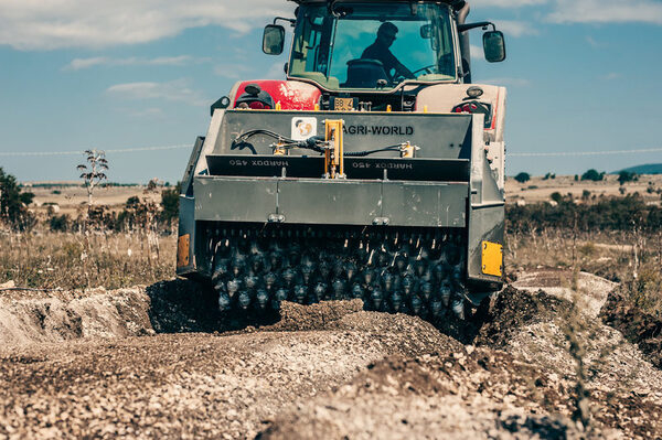 На ввод земель в оборот в 2019 году предусмотрено 3 миллиарда рублей. Как их осваивают? На ввод земель в оборот в 2019 году предусмотрено 3 миллиарда рублей. Как их осваивают?