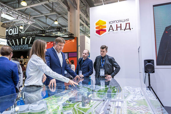 «Корпорация А.Н.Д.», входящая в группу «САФМАР» Михаила Гуцериева, представила свои объекты на выставке MAPIC Russia 2019 «Корпорация А.Н.Д.», входящая в группу «САФМАР» Михаила Гуцериева, представила свои объекты на выставке MAPIC Russia 2019