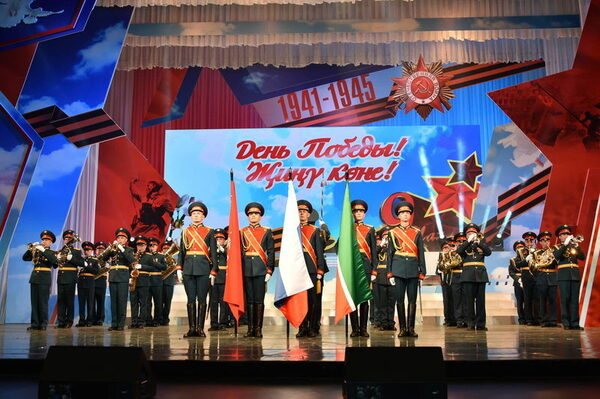 Дмитрий Альбертович Таюрский принял участие в мероприятии, посвященном 74-й годовщине победы в Великой Отечественной Войне Дмитрий Альбертович Таюрский принял участие в мероприятии, посвященном 74-й годовщине победы в Великой Отечественной Войне