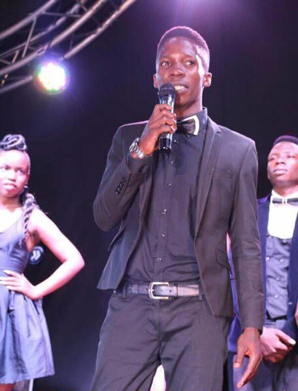 Посол F4F из Уганды представит песню о Девяти ценностях на Чемпионате мира по «Футболу для дружбы» Посол F4F из Уганды представит песню о Девяти ценностях на Чемпионате мира по «Футболу для дружбы»