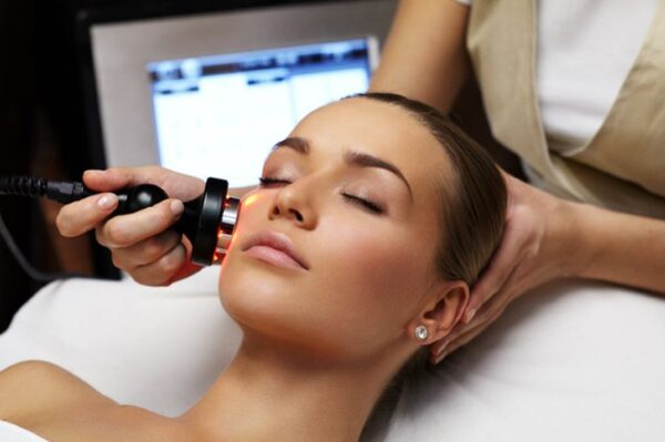 Мадина Байрамукова: «Термолифтинг – современно и эффективно» Мадина Байрамукова: «Термолифтинг – современно и эффективно»