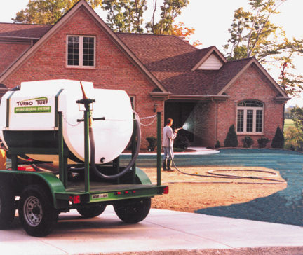 Красивый и пышный газон в короткие сроки от Turbo Turf Красивый и пышный газон в короткие сроки от Turbo Turf