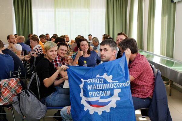 На Машиностроительном заводе имени М.И. Калинина выявили самых умных На Машиностроительном заводе имени М.И. Калинина выявили самых умных