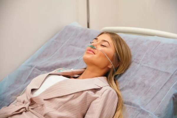 Страдаете от нехватки кислорода? Приглашаем вас на оксигено-терапию! Страдаете от нехватки кислорода? Приглашаем вас на оксигено-терапию!