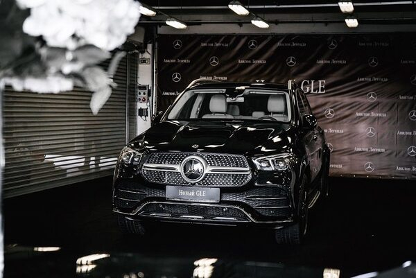 Авилон Легенда представил новый GLE на Moscow Raceway Авилон Легенда представил новый GLE на Moscow Raceway