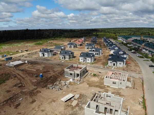 ЖК «Мечта» сдает в эксплуатацию квартал коттеджей у леса ЖК «Мечта» сдает в эксплуатацию квартал коттеджей у леса