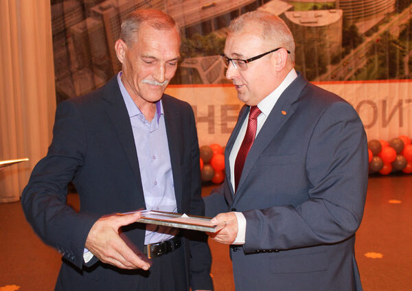 «Катавский цемент» отметил День строителя «Катавский цемент» отметил День строителя