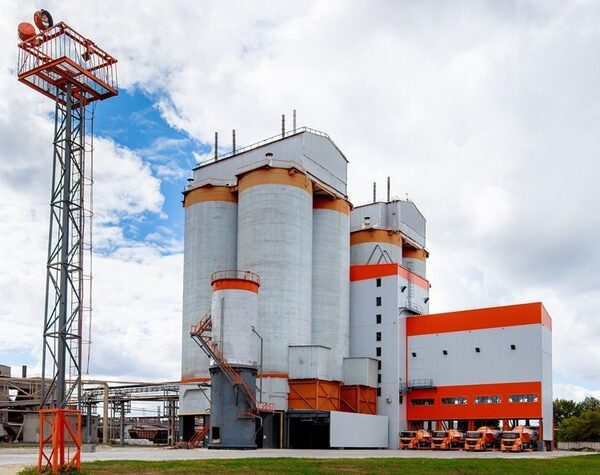 «Липецкцемент» начал поставку цемента для производства брикетов для доменных печей «Липецкцемент» начал поставку цемента для производства брикетов для доменных печей