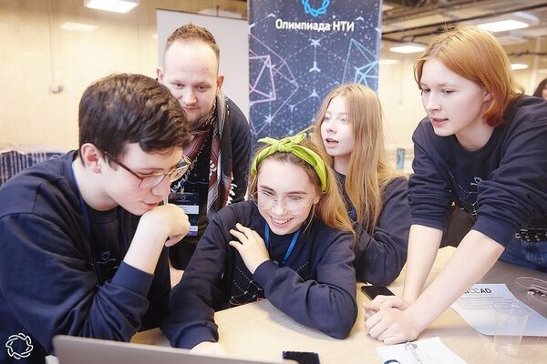 Кружковое движение НТИ и Фонд «Сколково» запускают всероссийский конкурс «НаставникPRO» Кружковое движение НТИ и Фонд «Сколково» запускают всероссийский конкурс «НаставникPRO»