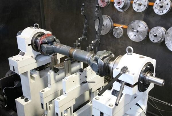 Производство карданных валов на заказ от «КарданВалСервис-Центр» Производство карданных валов на заказ от «КарданВалСервис-Центр»