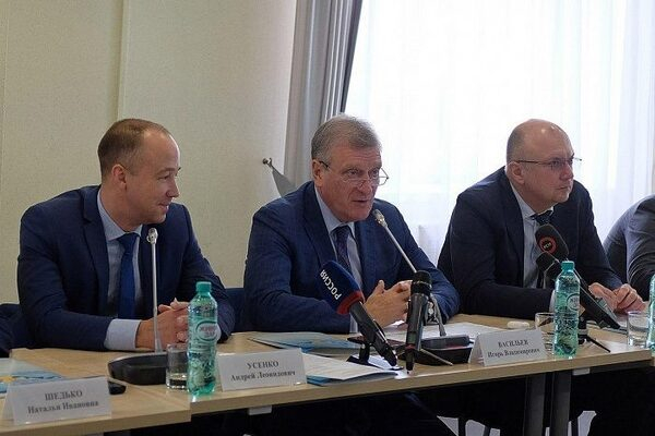 В регионе создадут единую транспортную компанию В регионе создадут единую транспортную компанию