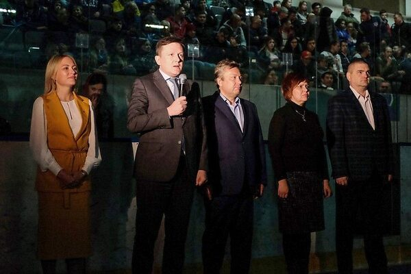 Александр Чурин посетил матч Национальной молодежной хоккейной лиги в Кирово-Чепецке Александр Чурин посетил матч Национальной молодежной хоккейной лиги в Кирово-Чепецке