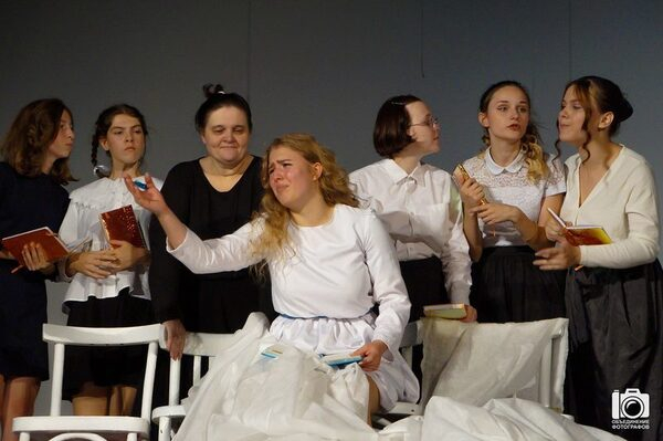 Театральный проект АлтГУ с успехом показан в Камне-на-Оби Театральный проект АлтГУ с успехом показан в Камне-на-Оби