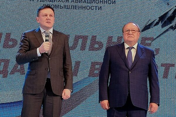 Александр Чурин поздравил коллектив завода «Лепсе» с 78-летием предприятия Александр Чурин поздравил коллектив завода «Лепсе» с 78-летием предприятия