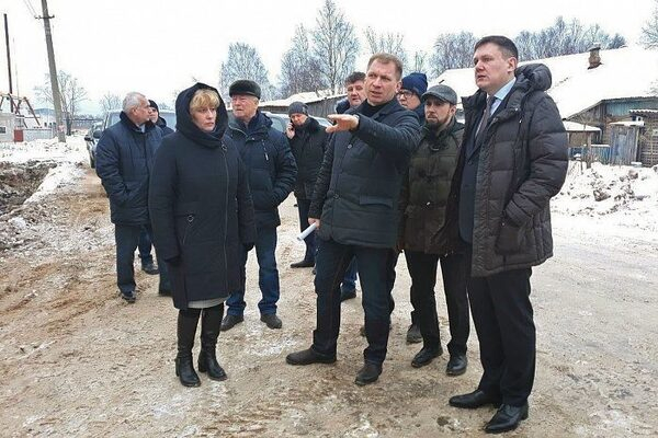 Александр Чурин проверил ход строительства жилья для переселенцев Александр Чурин проверил ход строительства жилья для переселенцев