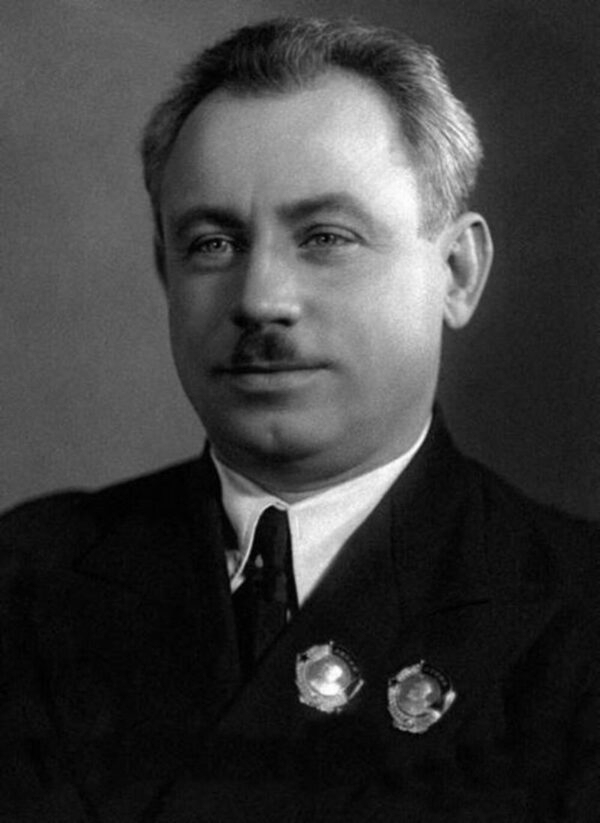 125 лет со дня рождения великого советского полярного исследователя Ивана Папанина 125 лет со дня рождения великого советского полярного исследователя Ивана Папанина